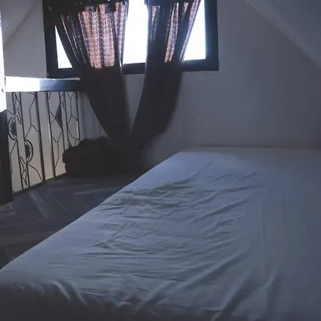 Maisonette-wohnung In Koln-nippes Apartmán *