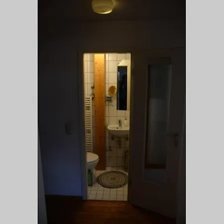 Maisonette-wohnung In Koln-nippes *